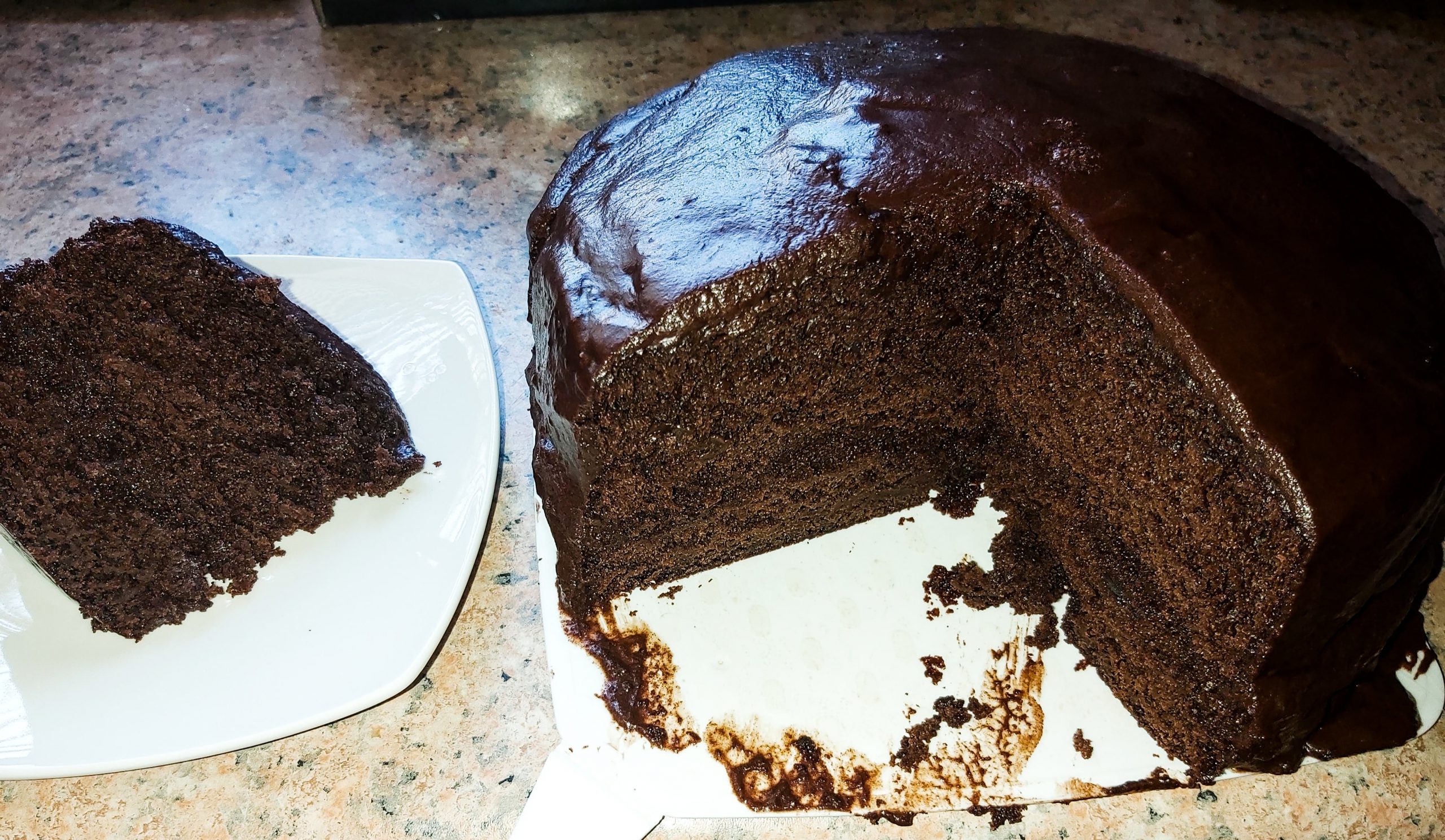 You are currently viewing Decadent Dark Chocolate Cake